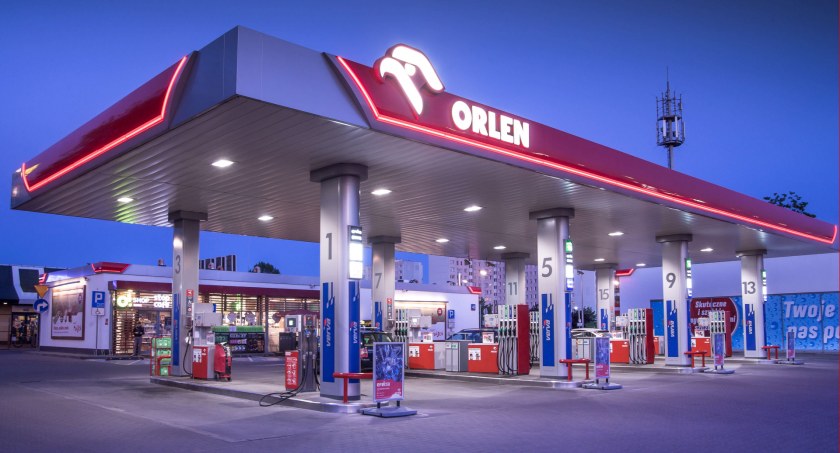 Wypiją kawę i... zablokują Orlen. Protest na stacji paliw w Toruniu