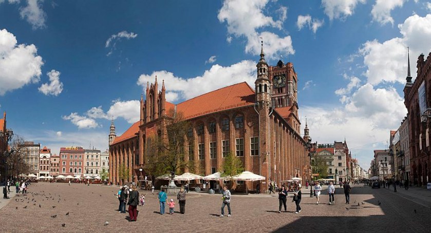 8-letni Ukrainiec zgubił się podczas spaceru z dziadkami w centrum Torunia