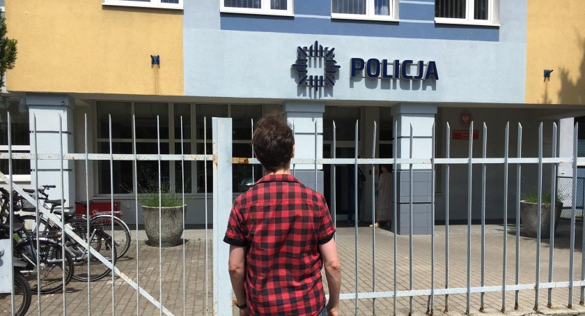  Internet ostrzega przed rzekomym pedofilem w Toruniu. Mężczyzna zgłosił sprawę na Policję