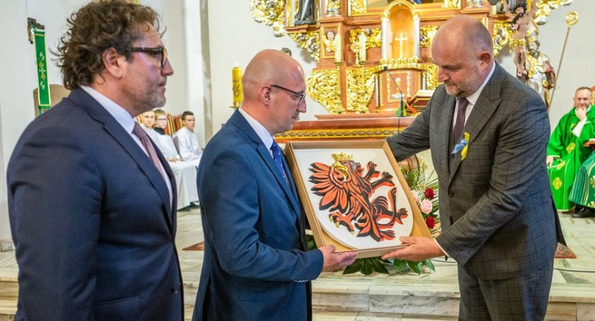 Unisław ma 800 lat