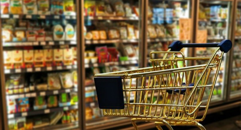 Cukier znika z półek sklepowych w Toruniu. Market odpowiada na nasz artykuł