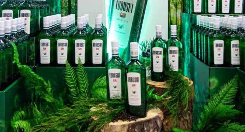 Ulubiony gin Polaków powstaje w Toruniu. Przepis nie zmienił się od 35 lat