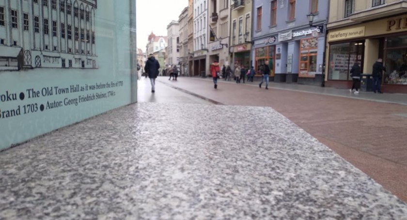 Pijany mężczyzna szalał z bronią w centrum Torunia