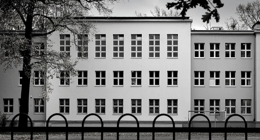 Śmierć nauczycielki ze szkoły pod Toruniem. Sprawą zajmuje się Policja