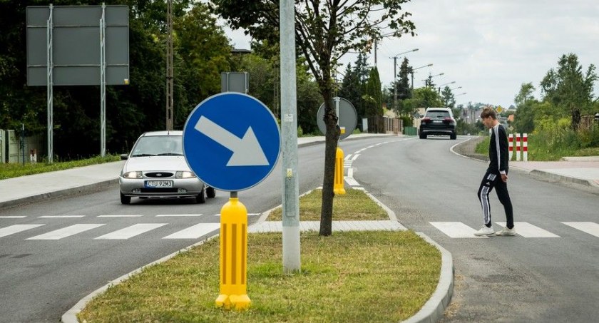 Dodatkowe 50 mln złotych na modernizację naszych dróg