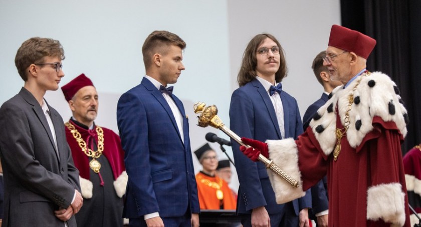 Inauguracja roku akademickiego na UMK w Toruniu