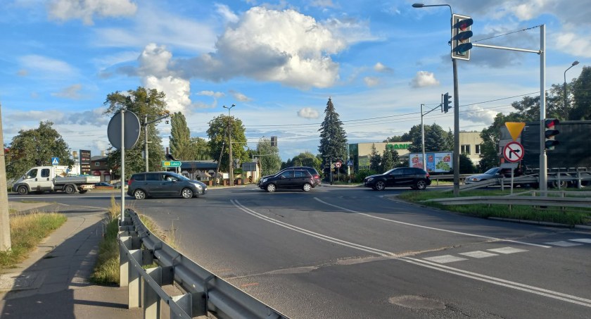 Skrzyżowanie pod Toruniem zostanie przebudowane, ale z opóźnieniem...