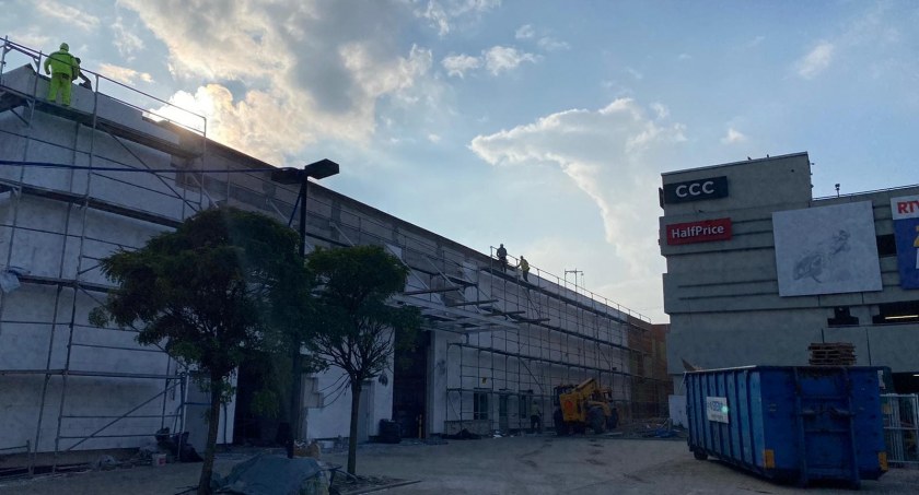 Nowy budynek Toruń Plaza prawie gotowy. Otworzą się w nim skandynawskie marki