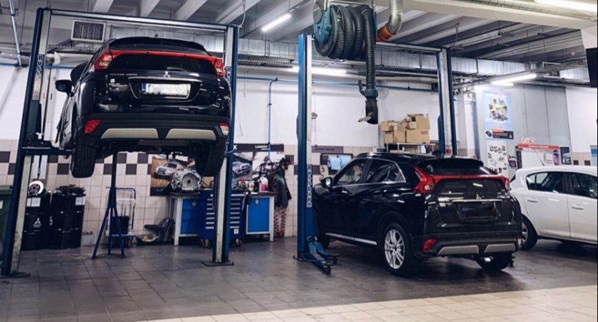 Przygotujcie auto na zimę. Ekspresowa wymiana opon w Toruniu