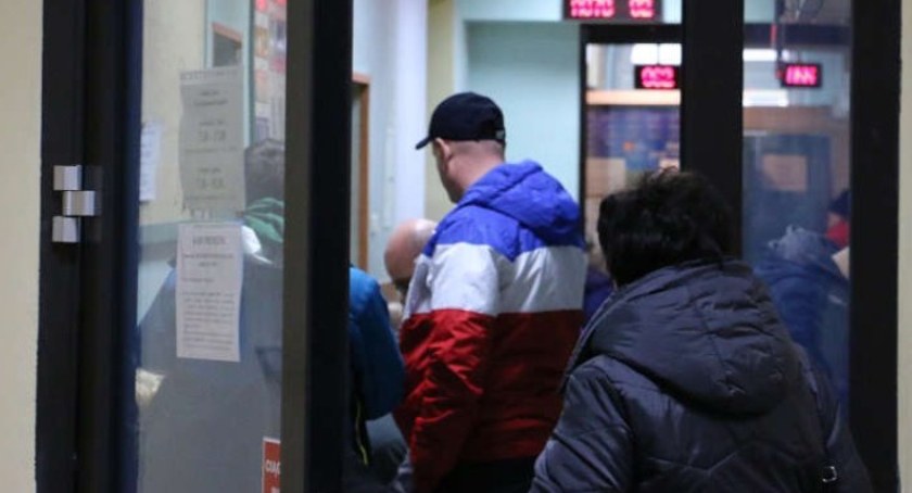 Uwaga! W Toruniu zawieszono działalność biura paszportowego