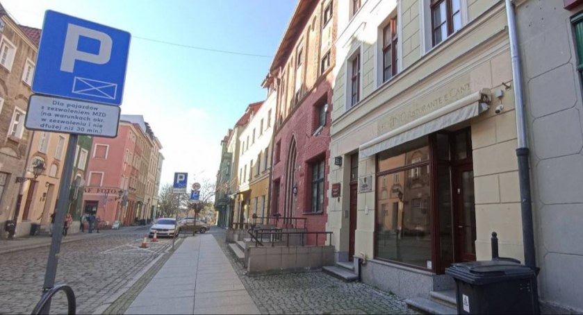 Pizzeria w centrum Torunia zamknięta. Magda Gessler zjadła tam najlepszą pizzę w życiu