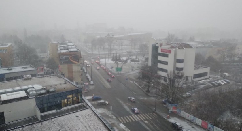 Pierwsze opady śniegu w Toruniu. Synoptycy podają datę