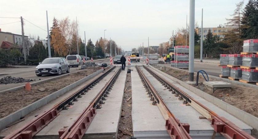 Drogowcy dołożą utrudnienia. Jazda po Toruniu będzie jeszcze trudniejsza
