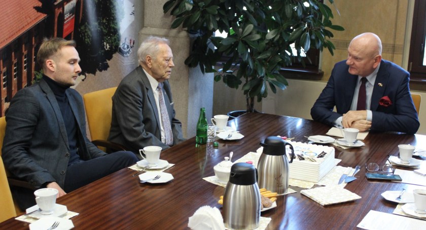 Prezydent gościł najstarszego olimpijczyka w Toruniu oraz naszego dziennikarza