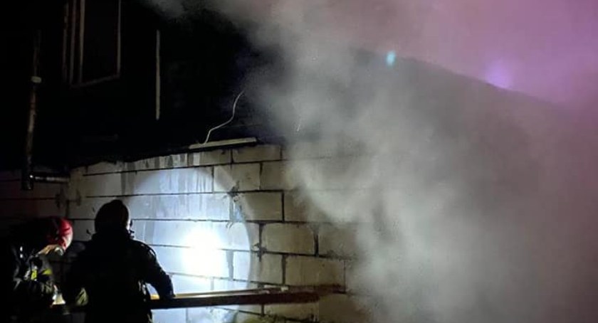 Nocny pożar w Toruniu. Trwa liczenie strat spowodowanych przez ogień