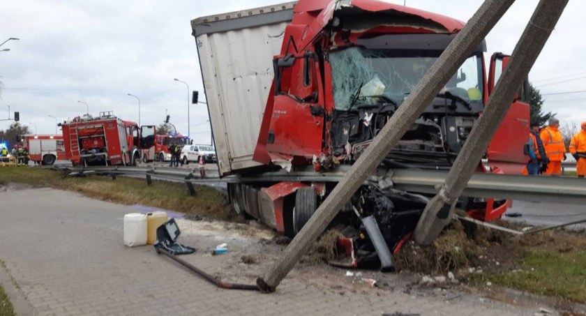 Strażacy zginęli w wypadku pod Toruniem. Prokuratura wskazała przyczynę tragedii