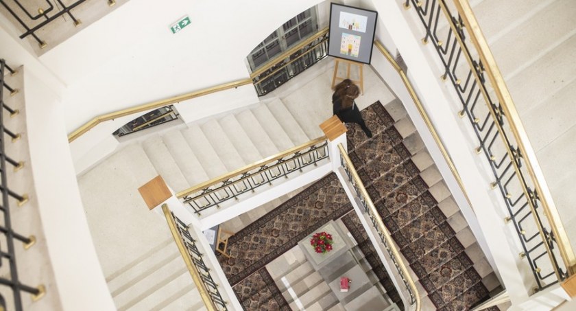Piękny pałac w centrum Torunia został przebudowany za 18 mln zł