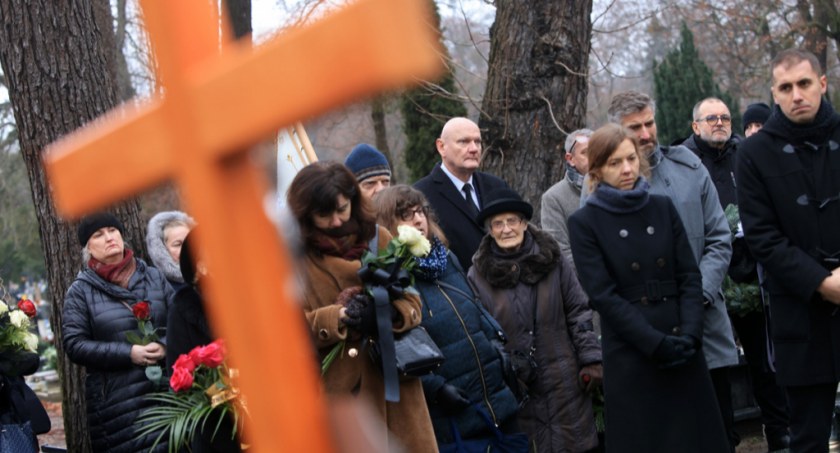 Zmarł wybitny toruński lekarz. Pożegnały go tłumy