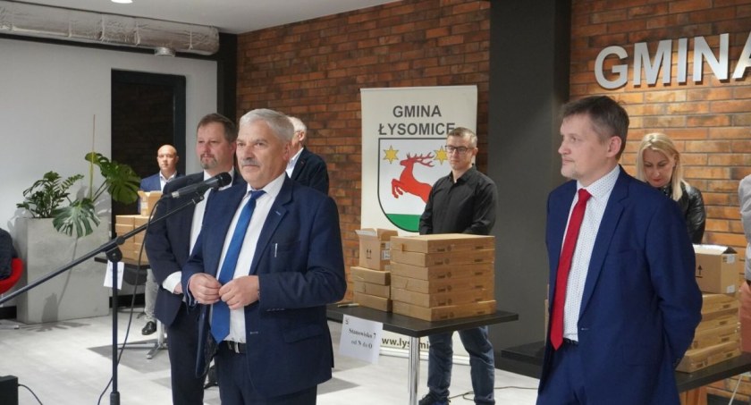 Sprzęt z programu Grantów PPGR trafił do mieszkańców podtoruńskiej gminy [FOTO]