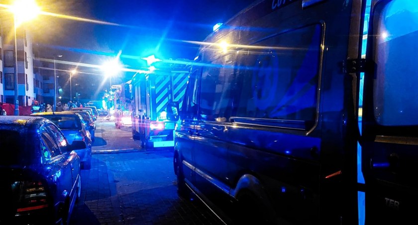 Akcja strażaków pod Toruniem. Lokatorzy zostali ewakuowani