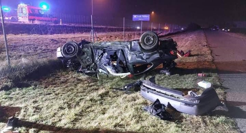Młodzi ludzie z Torunia zginęli na autostradzie. Prowadząca BMW była „świeżym” kierowcą