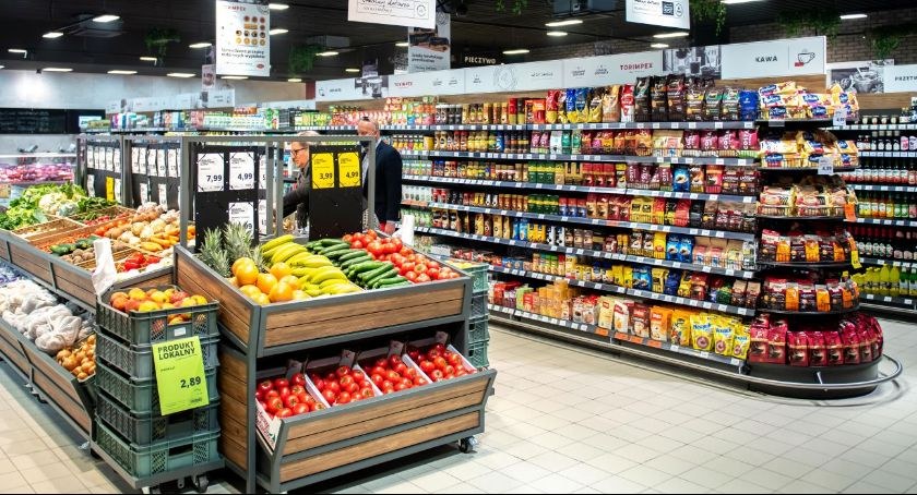 W Toruniu powstaje nowy supermarket. Na budowie ruszyły prace