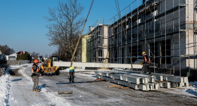 Trwa rozbudowa szkoły pod Toruniem za ponad 12 mln zł 