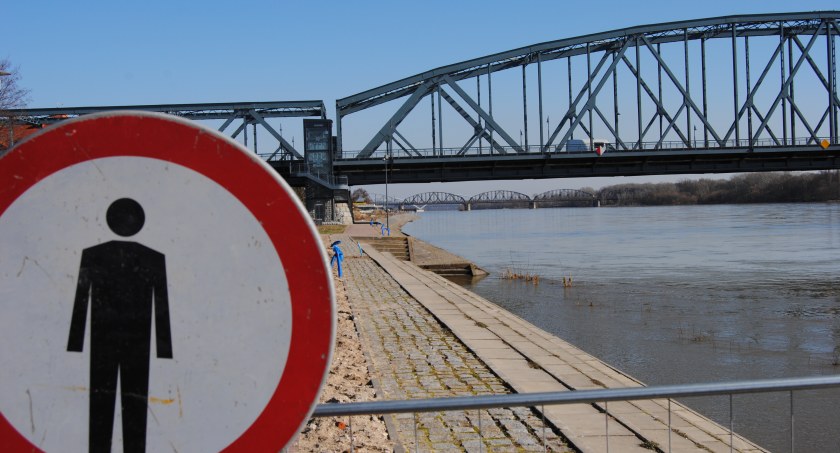 Fala wezbraniowa w Toruniu. Ostrzeżenie drugiego stopnia