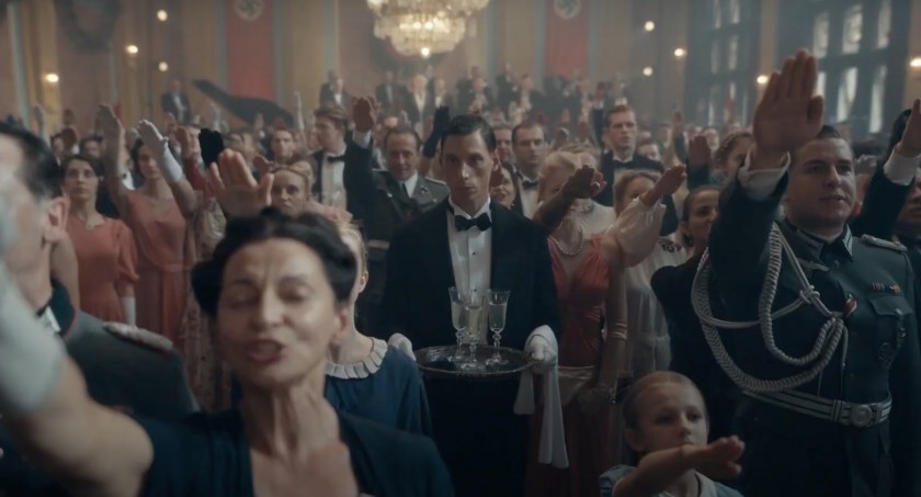 Superhit z Toruniem w tle wszedł do kin. Ten film ma podbić świat