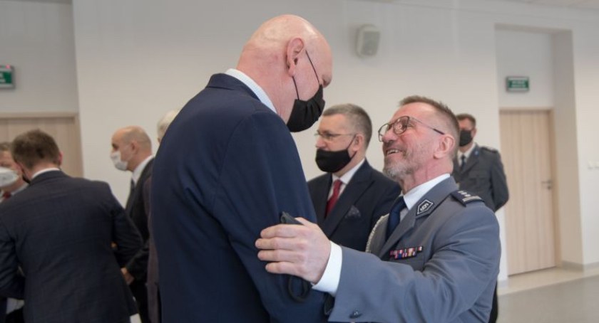 Komendant Policji przeszedł na emeryturę i dostał posadę na UMK