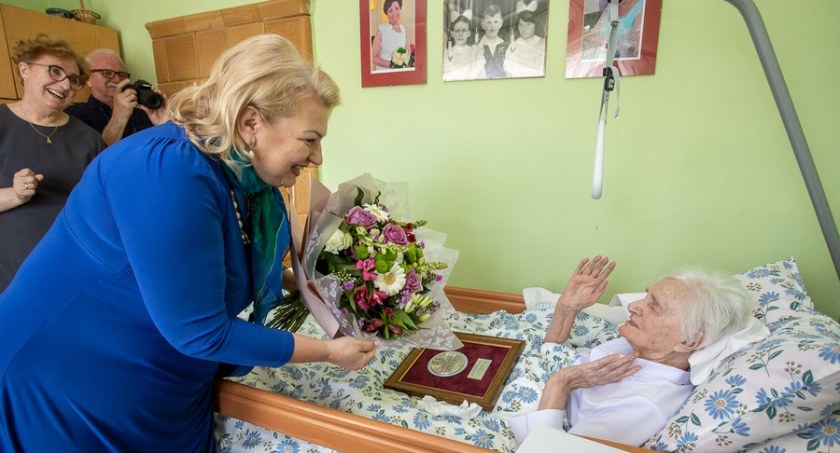 100-letnia pani Stefania otrzymała medal Unitas Durat