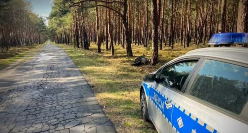 Pocisk z rosyjskimi napisami spadł w naszym województwie. Trwa akcja służb