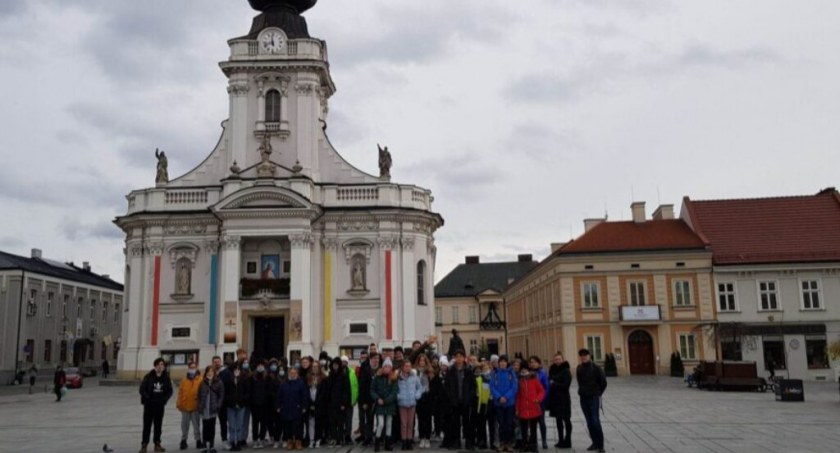 Poznaj Polskę. Uczniowie szkół z gminy Obrowo ruszą w kraj