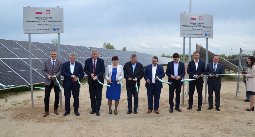 Magazyn Powiatu Toruńskiego - ogromna samorządowa farma fotowoltaiczna otwarta!