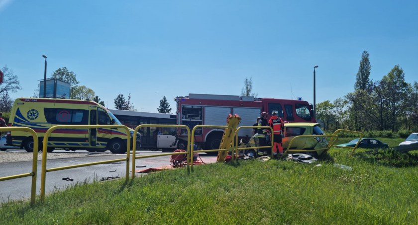 Feralne skrzyżowanie w Toruniu. Dwa wypadki w ciągu kilku dni w tym samym miejscu