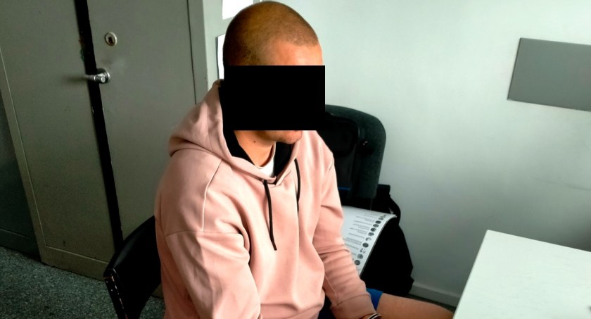 Śmiertelny wypadek w Toruniu. Śledczy: to on zabił 20-latka na pasach