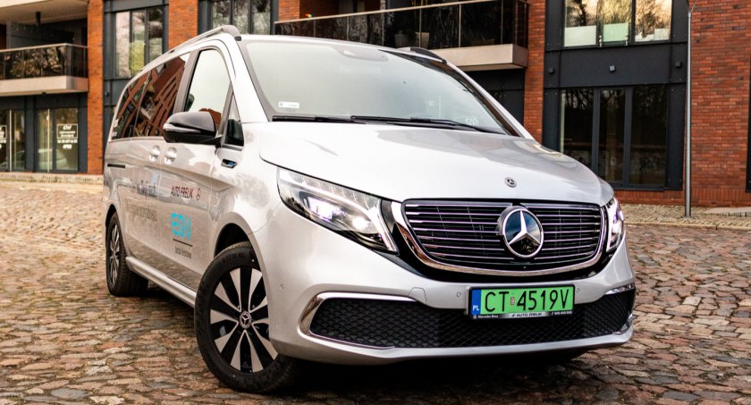 Mercedes-Benz EQV - oto powody, dla których warto wybrać elektrycznego VANa