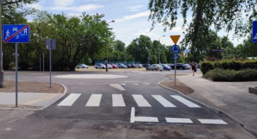 Nowe rondo w Toruniu budzi kontrowersje. Czy jest się z czego śmiać?