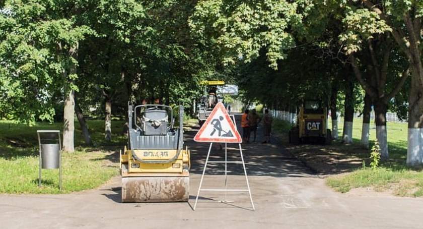 Rozbudowa kanalizacji pod Toruniem. Rusza inwestycja warta miliony