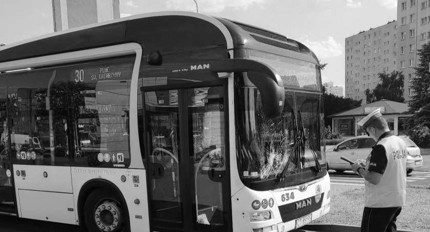 Tragedia w Toruniu. Kierowca MZK potrącił kobietę na pasach 
