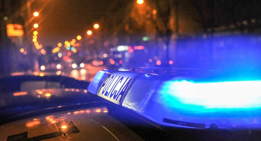 Autobus wjechał w auto w Toruniu. Kierowca MZK popełnił spory błąd