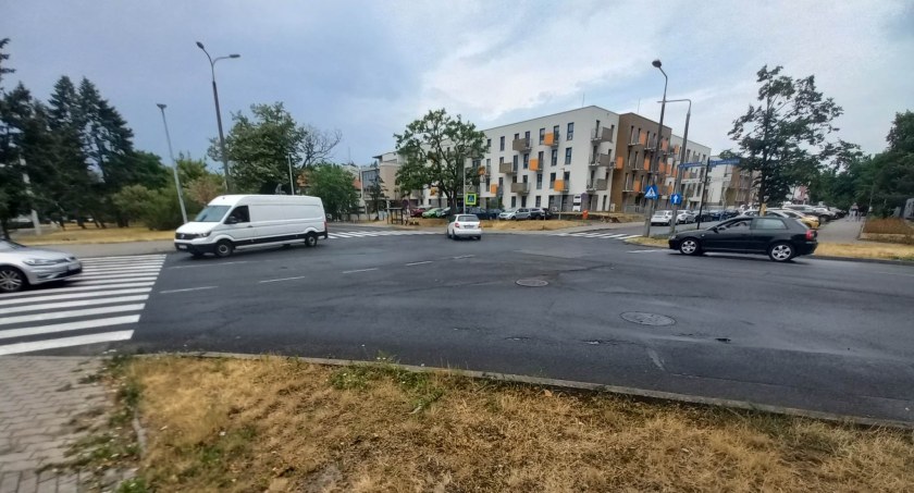 Ważne skrzyżowanie w Toruniu zostanie zamknięte. Powstanie tam nowe rondo