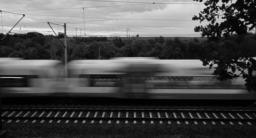 Śmiertelny wypadek na torach. Pod Toruniem zginął 32-latek…
