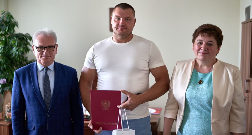 Magazyn Powiatu Toruńskiego - Piotr Kąkol Mistrzem Polski