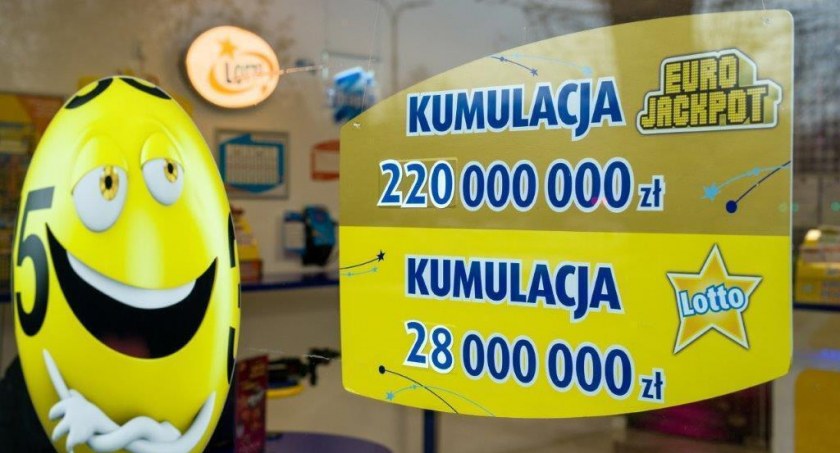 Wysoka wygrana w grze LOTTO w Toruniu. Gracz wzbogacił się za złotówkę