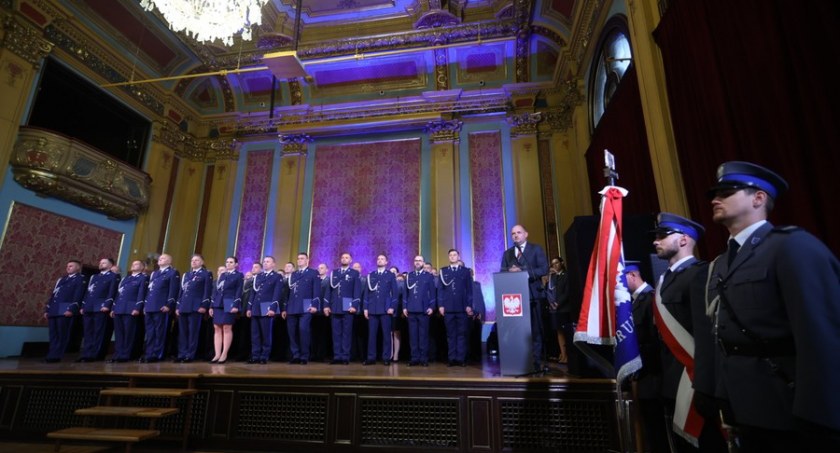 Święto policjantów w Dworze Artusa w Toruniu