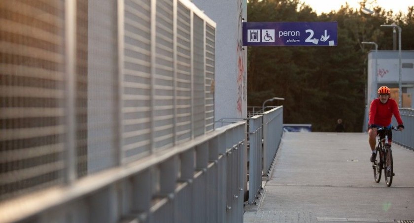 Prezenty dla kupujących bilety kolejowe na przewóz rowerów