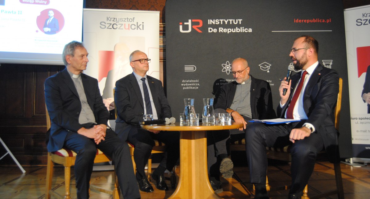 Zakończyły się Seminaria Toruńskie. Wręczono medale od ministra Czarnka 