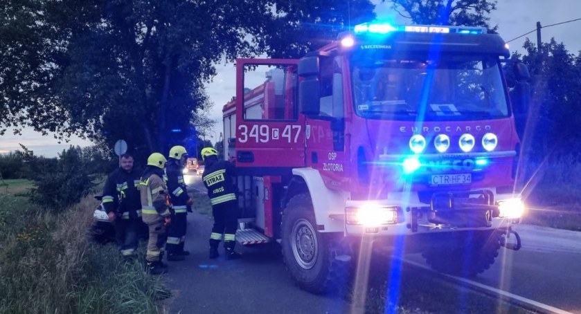 Potrącenie rowerzysty pod Toruniem. Nastolatek wjechał przed maskę