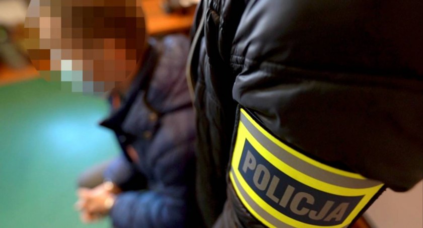 Pobicie na dworcu w Toruniu. Zamaskowani mężczyźni napadli na 14-latka
